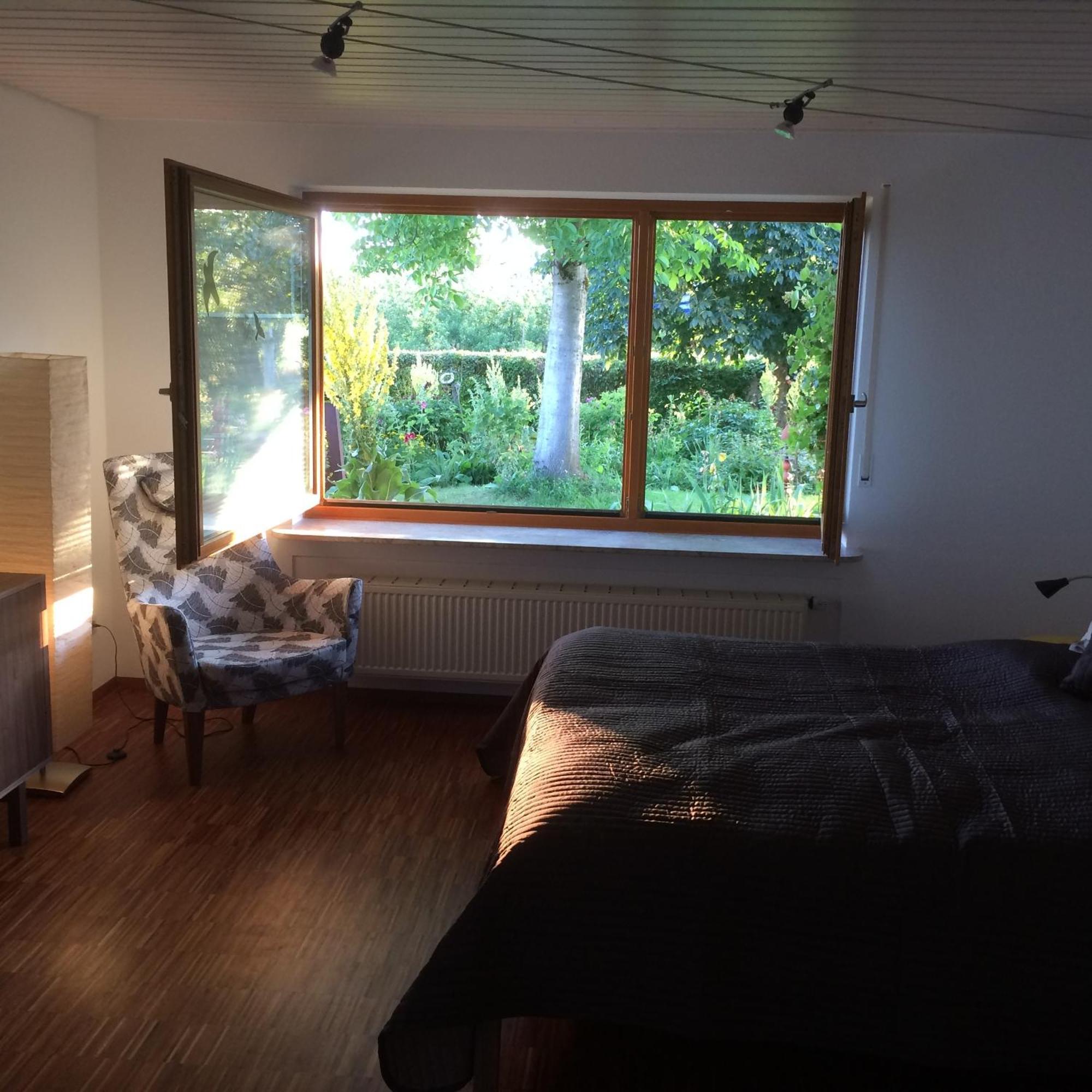 Ferienwohnung Bluetenweg Kluftern ฟรีดริชส์ฮาเฟน ภายนอก รูปภาพ