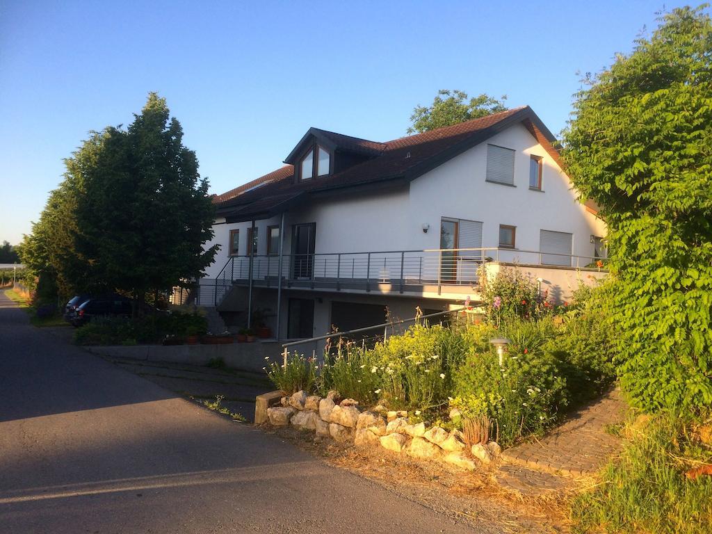Ferienwohnung Bluetenweg Kluftern ฟรีดริชส์ฮาเฟน ห้อง รูปภาพ